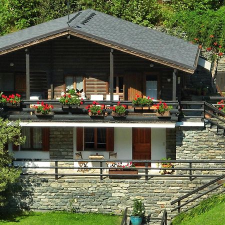Lo Chalet Panzió Pontboset Kültér fotó